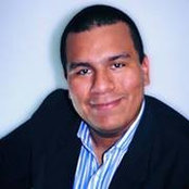 Carlos Avendaños foto
