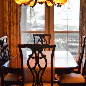Wimberley Glassworks Blown Glass Lighting in West Hills Home