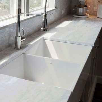 White Carrara Marble with Carrara backsplash