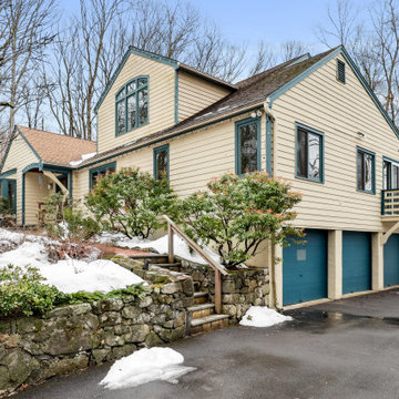 105 Old Highway , Wilton, CT 06897