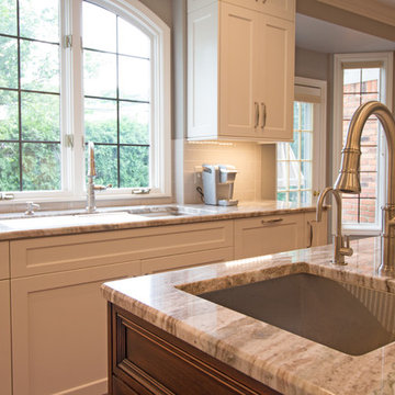 Timeless Transitional Kitchen - Grosse Pointe Shores