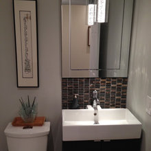 Mummy Powder Room