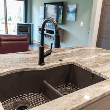 Worthington Kitchen 20107