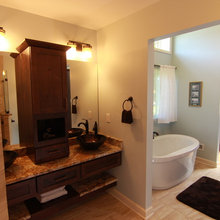 Kids bath and laundry room