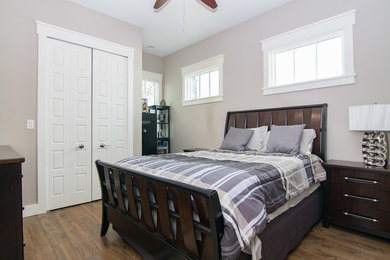 Inspiration for a timeless bedroom remodel in Orlando
