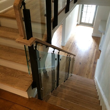Glass railing