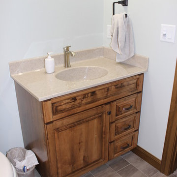 Rustic Maple & Painted Cabinets