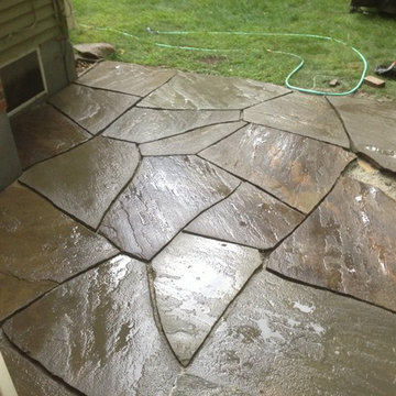 Irregular Bluestone Patio