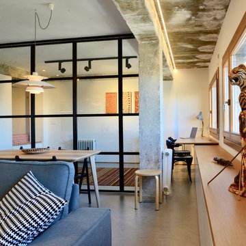 Un loft industrial con aire étnico
