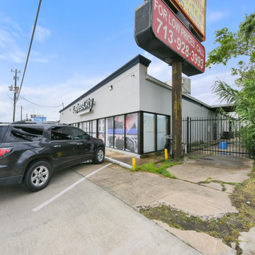 Commercial Remodeling in Houston Texas (Side view)