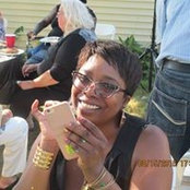 Desirée Love's photo