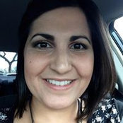 Jennifer Khoury's photo