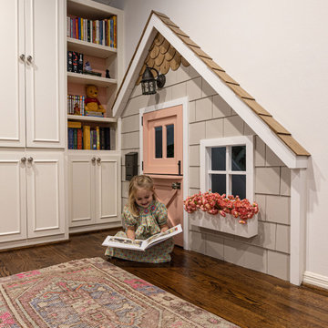 Contemporary Family - Kid's Reading Space