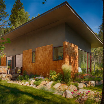 Fish Creek Compound Guest House