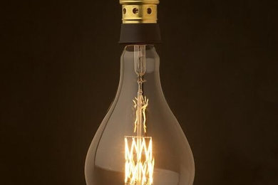 Edison style light bulb and E39 Brass and ceramic pendant
