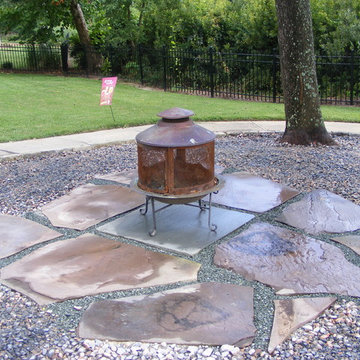 A movable fireplace gives more versatility to this area