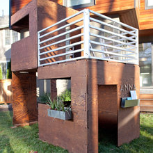 playhouse
