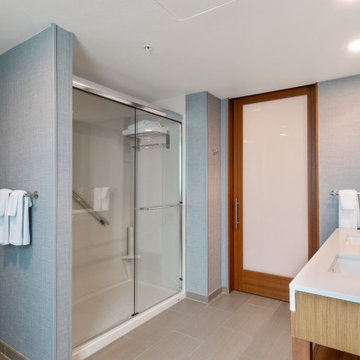 Hotel Suite Pocket Wall