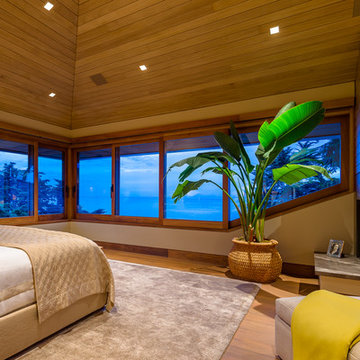 Blufftop Coastal Retreat