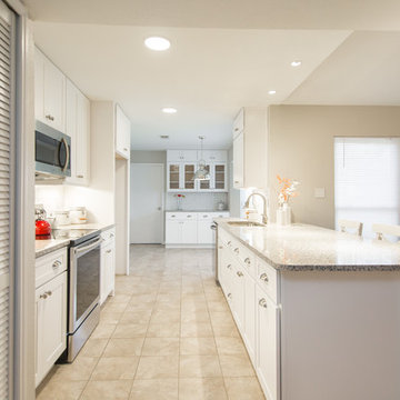 Kitchen | Contemporary Shaker Cabinets | Enlarged Countertops
