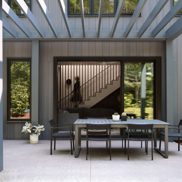 MULTI-GENERATIONAL CAPE COD HOME