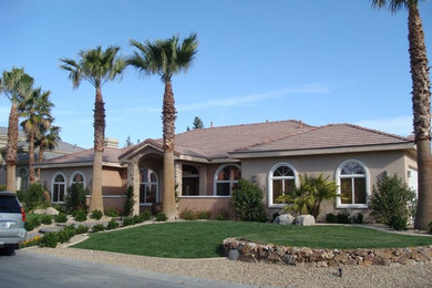 Traditional exterior home idea in Las Vegas