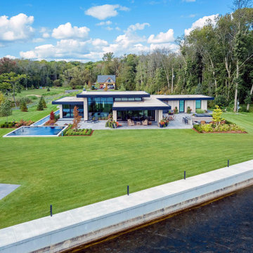 The House of Glass