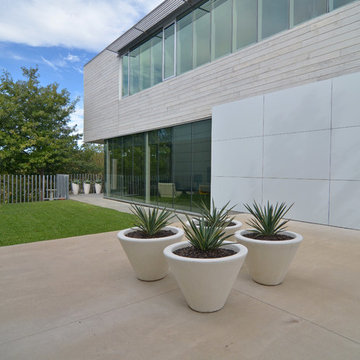 My Houzz: Modern Simplicity in Dallas