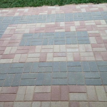 Small Pavestone Patio