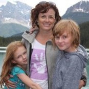 Dominique Morneau's photo
