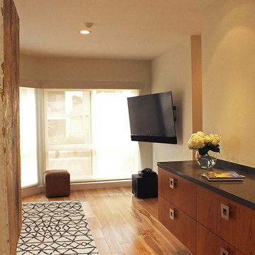 Modern Seaside Family Room