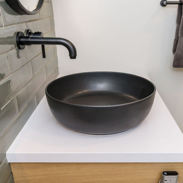 Oakland Modern Bath