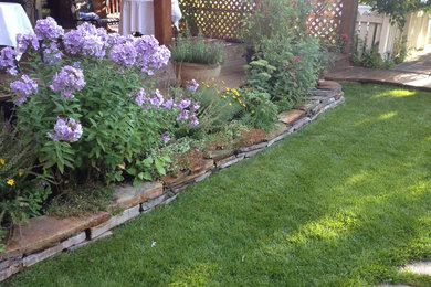 Design ideas for a rustic landscaping in Jackson.