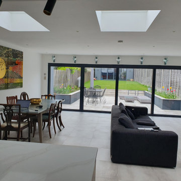 Lincoln Avenue, Twickenham TW2