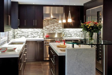 Inspiration for a contemporary kitchen remodel in Chicago