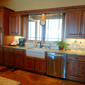 Cranberry // Rustic Kitchen