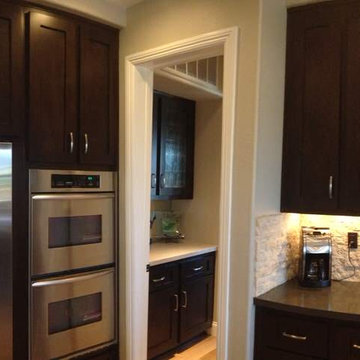 Custom Kitchen Cabinets