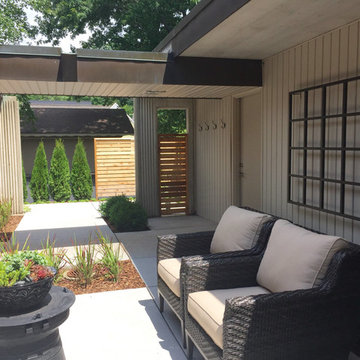 4' High x 9' wide Aluminum Grid Trellis brightens up Atrium!