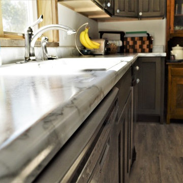 Roann, IN. Haas Signature Collection. Barnwood Hickory Kitchen