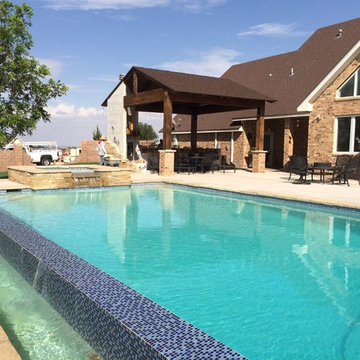 Negative edge pool and kitchen