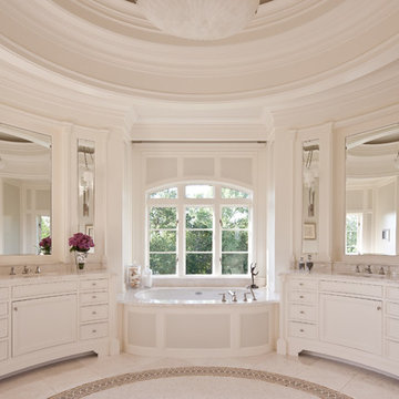 Traditional Bathroom