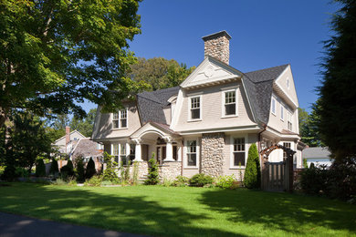 Inspiration for a craftsman exterior home remodel in Boston
