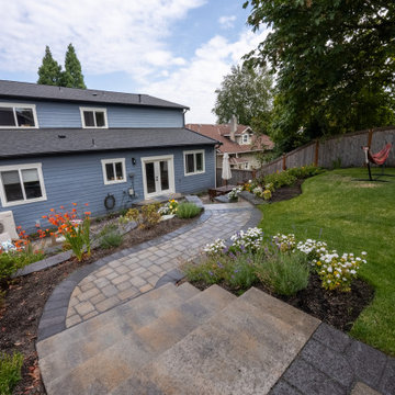 Sloped Backyard Relaxing Hideaway