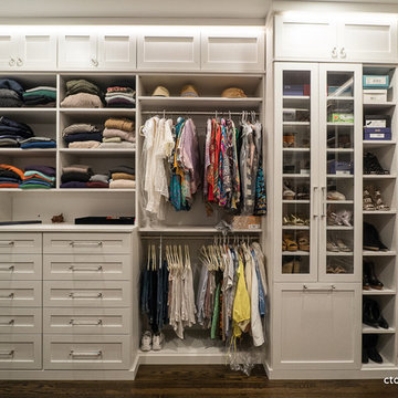 Walk In Closet in Latitude North