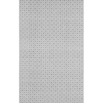 Chalet Diamonds Trellis Rug, Gray, 8'x10'