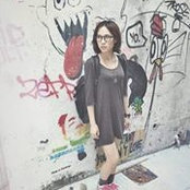 L Yin Kis foto