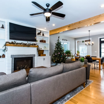 Classic Colonial Meets Modern Farmhouse