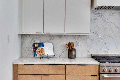 Example of a transitional kitchen design in Richmond