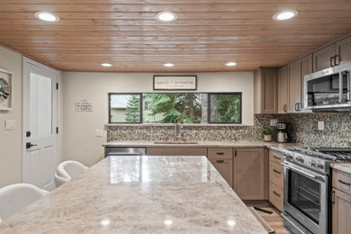 Kitchen - kitchen idea in Other