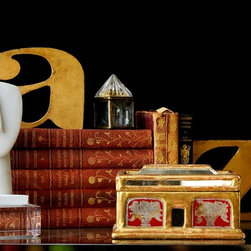 Decorative Objects - Decorative Accents
